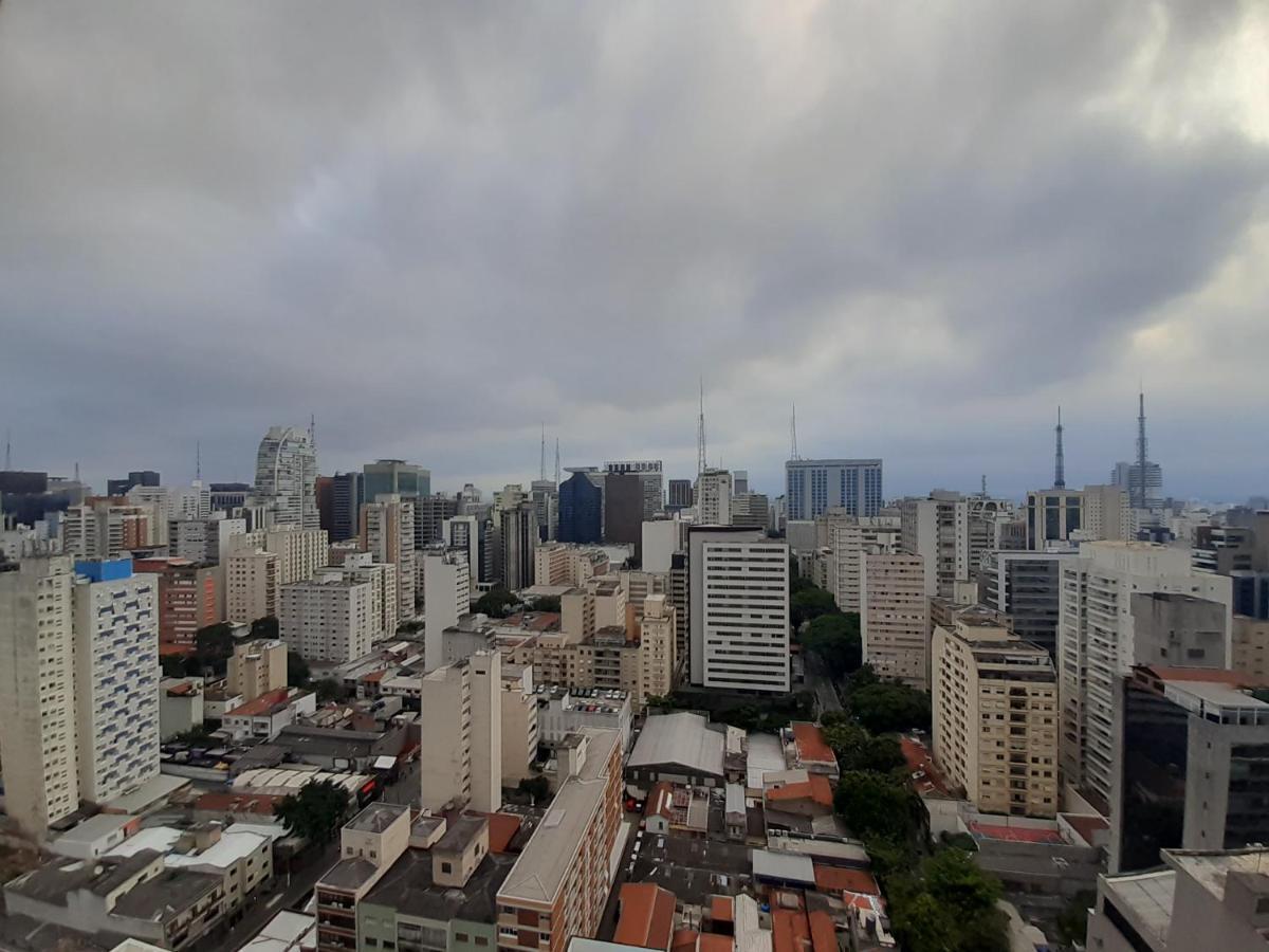 Bela Cintra Long * São Paulo